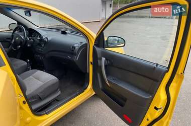 Хэтчбек Chevrolet Aveo 2008 в Кривом Роге