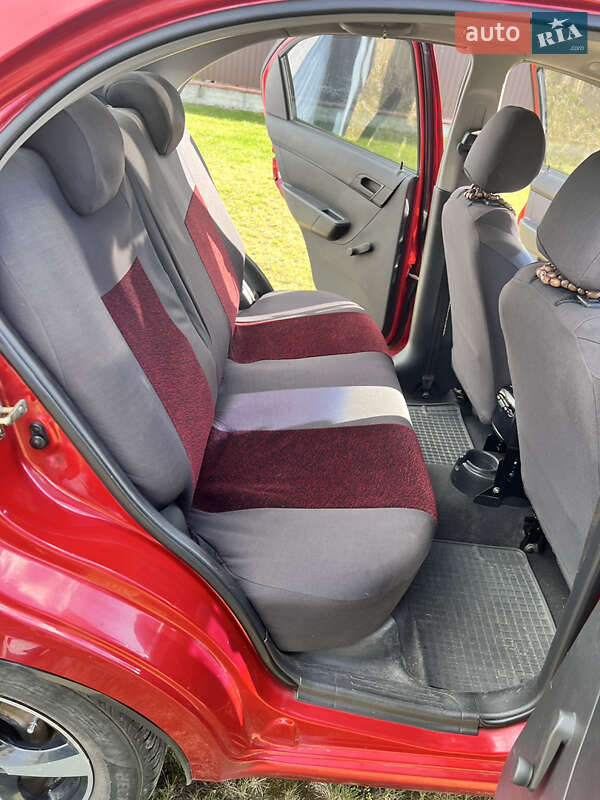 Седан Chevrolet Aveo 2006 в Вараше фото 6 Седан Chevrolet Aveo 2006 в Вараше
