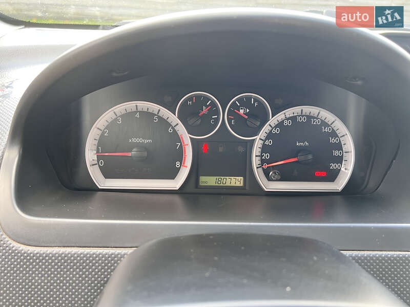 Седан Chevrolet Aveo 2006 в Вараше фото 8 Седан Chevrolet Aveo 2006 в Вараше