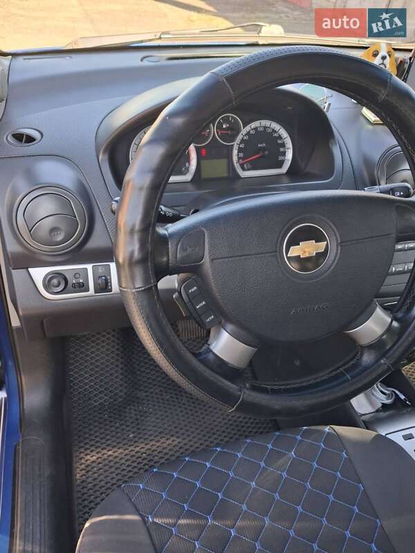 Хэтчбек Chevrolet Aveo 2008 в Николаеве фото 8 Хэтчбек Chevrolet Aveo 2008 в Николаеве
