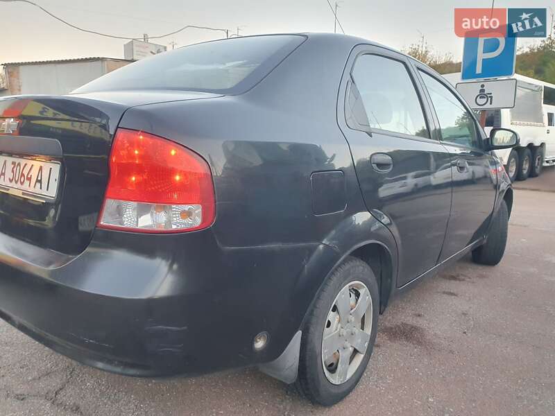 Седан Chevrolet Aveo 2006 в 