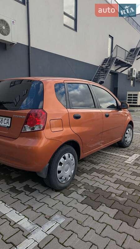Хэтчбек Chevrolet Aveo 2007 в Хмельницком