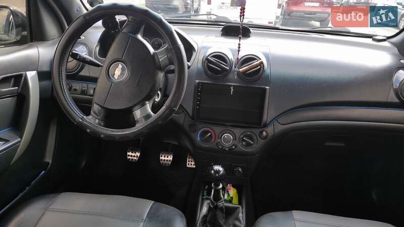 Седан Chevrolet Aveo 2006 в Львове
