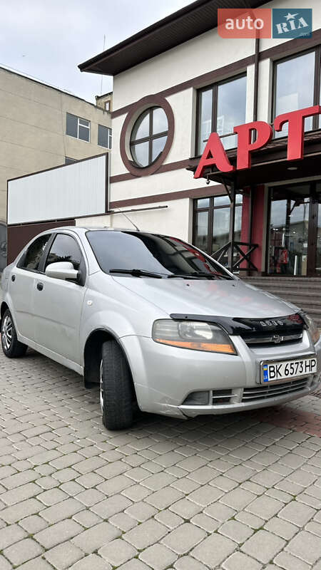 Седан Chevrolet Aveo 2005 в Могилев-Подольске фото 4 Седан Chevrolet Aveo 2005 в Могилев-Подольске