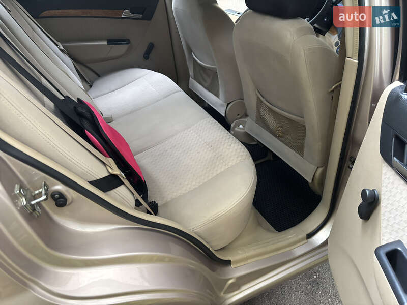 Седан Chevrolet Aveo 2007 в Одесі