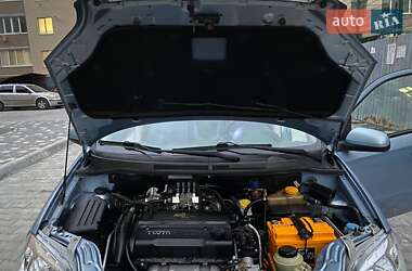 Седан Chevrolet Aveo 2008 в 