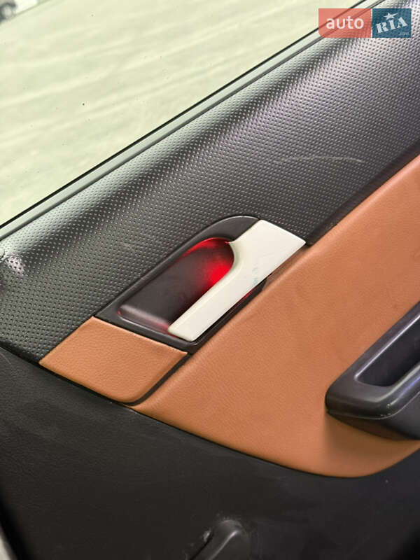 Седан Chevrolet Aveo 2006 в Звягелі