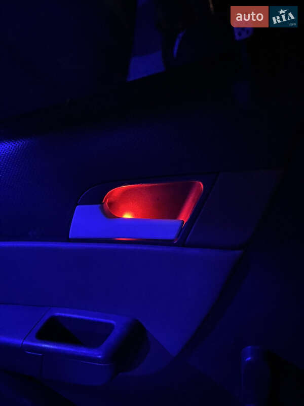 Седан Chevrolet Aveo 2006 в Звягелі