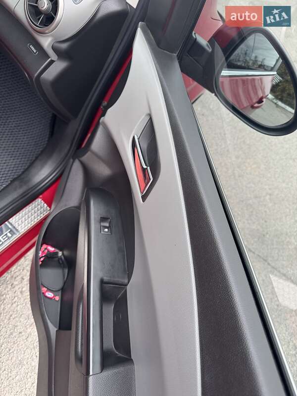 Седан Chevrolet Aveo 2014 в Полтаве