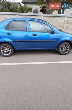 Седан Chevrolet Aveo 2005 в 