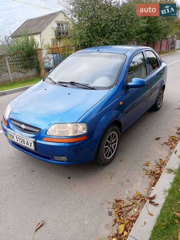 Седан Chevrolet Aveo 2005 в 
