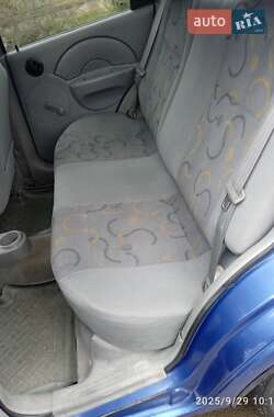 Седан Chevrolet Aveo 2005 в 