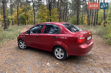 Седан Chevrolet Aveo 2007 в Києві