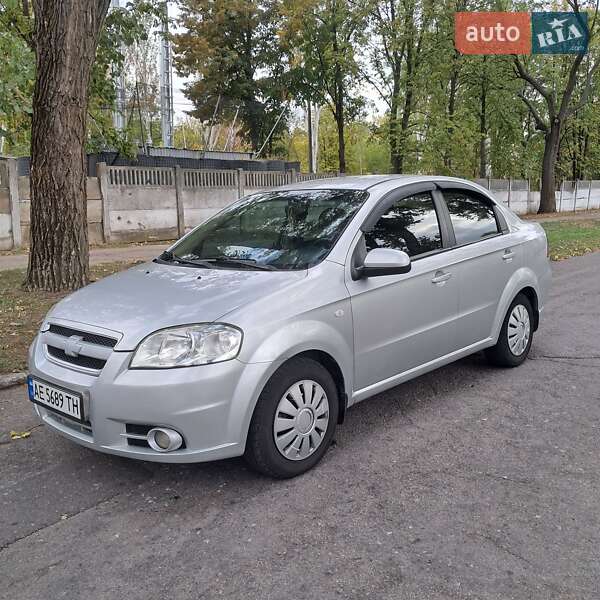 Седан Chevrolet Aveo 2007 в Никополе
