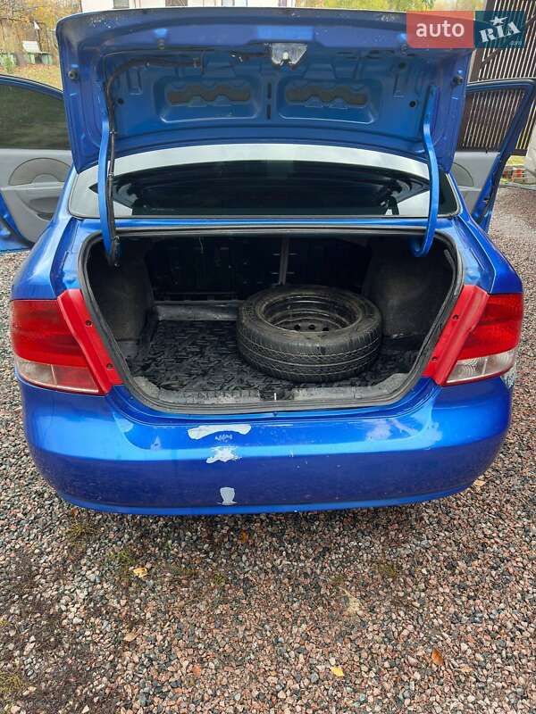 Седан Chevrolet Aveo 2005 в Киеве фото 13 Седан Chevrolet Aveo 2005 в Киеве