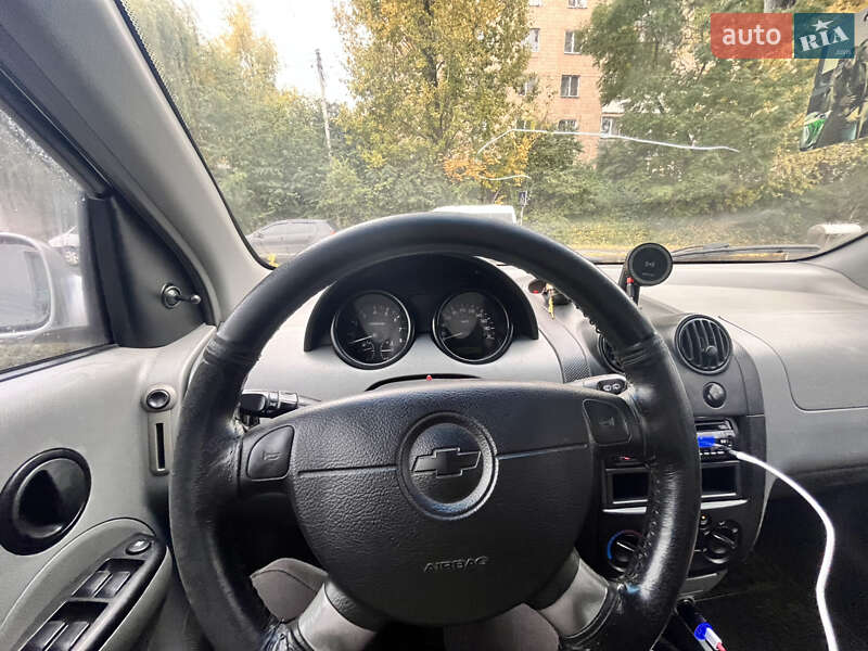 Хетчбек Chevrolet Aveo 2004 в Тернополі