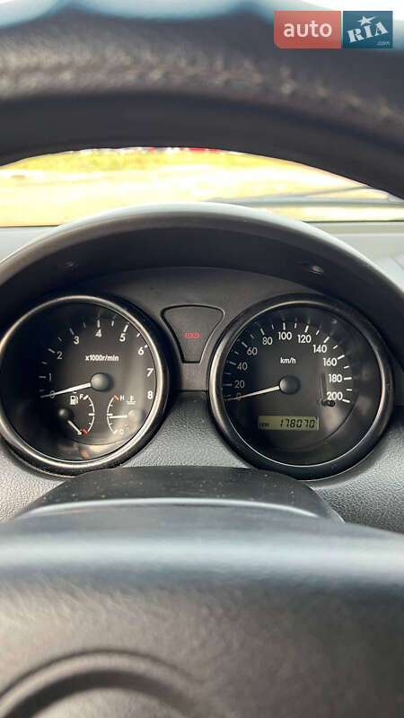 Седан Chevrolet Aveo 2005 в Тернополі