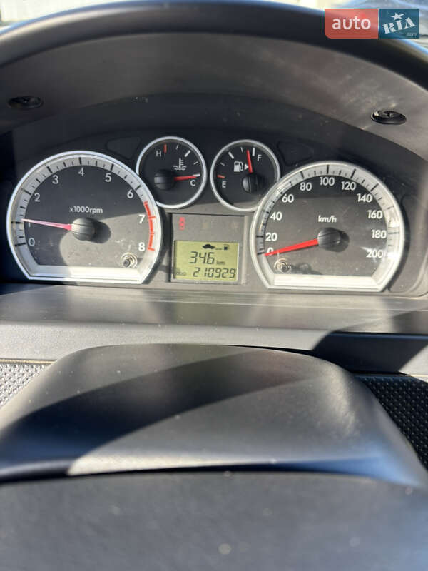 Хэтчбек Chevrolet Aveo 2010 в Ивано-Франковске фото 6 Хэтчбек Chevrolet Aveo 2010 в Ивано-Франковске