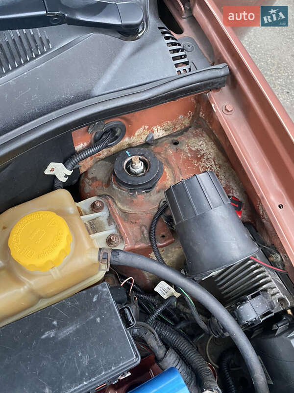 Седан Chevrolet Aveo 2011 в Софіївській Борщагівці