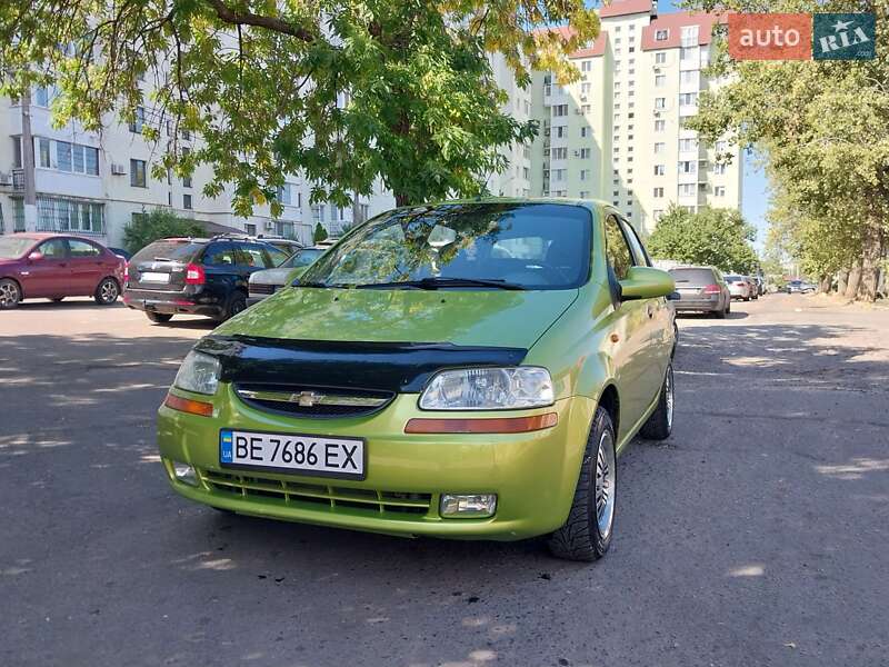 Хетчбек Chevrolet Aveo 2005 в Миколаєві