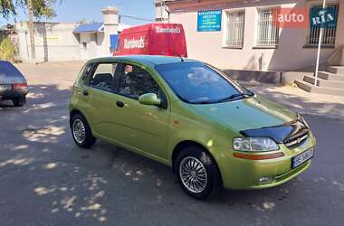 Хетчбек Chevrolet Aveo 2005 в Миколаєві