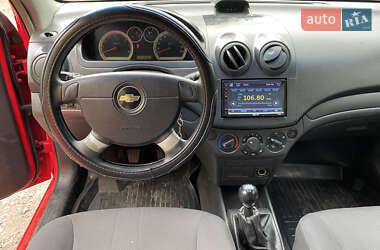 Седан Chevrolet Aveo 2006 в  фото 10 Седан Chevrolet Aveo 2006 в