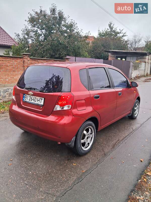 Хэтчбек Chevrolet Aveo 2005 в Полтаве