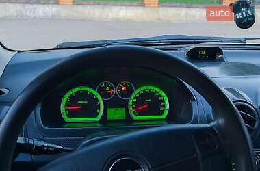 Седан Chevrolet Aveo 2006 в 