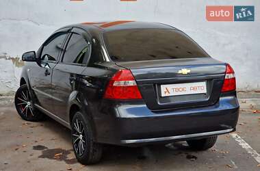 Седан Chevrolet Aveo 2011 в 