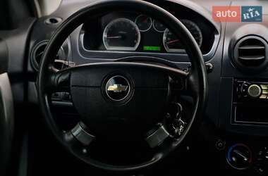 Седан Chevrolet Aveo 2011 в 