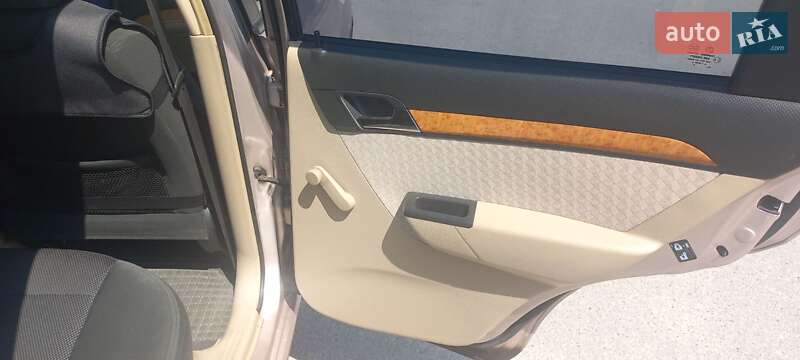 Седан Chevrolet Aveo 2008 в Харькове фото 8 Седан Chevrolet Aveo 2008 в Харькове