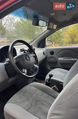 Седан Chevrolet Aveo 2005 в 