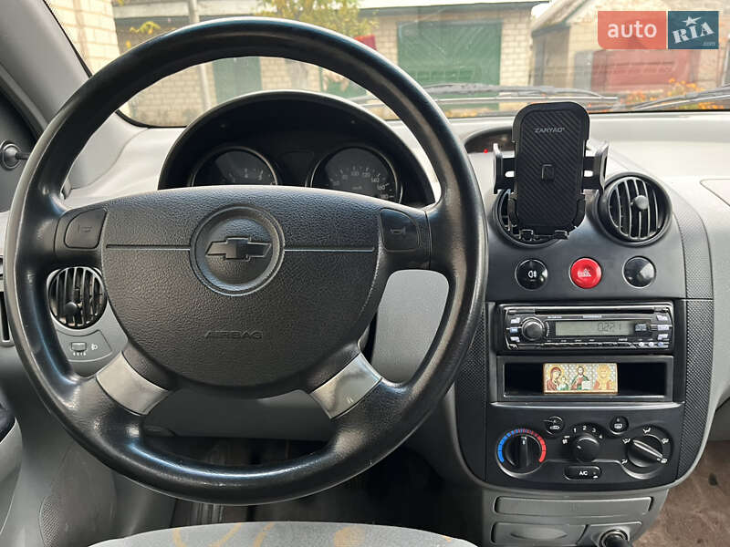 Седан Chevrolet Aveo 2005 в Золотоноше