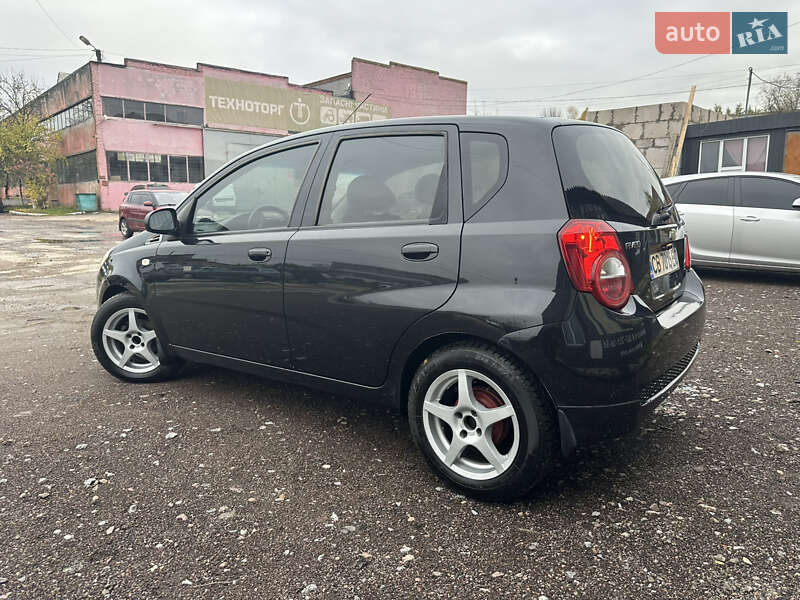 Хэтчбек Chevrolet Aveo 2009 в Нежине