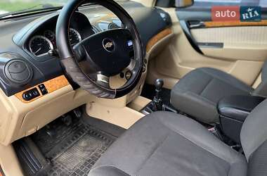 Седан Chevrolet Aveo 2008 в 