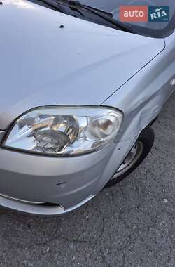 Седан Chevrolet Aveo 2008 в  фото 5 Седан Chevrolet Aveo 2008 в