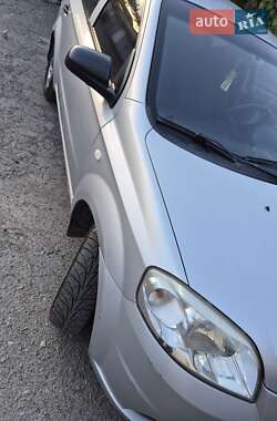 Седан Chevrolet Aveo 2008 в  фото 8 Седан Chevrolet Aveo 2008 в