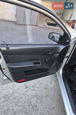 Седан Chevrolet Aveo 2008 в  фото 13 Седан Chevrolet Aveo 2008 в