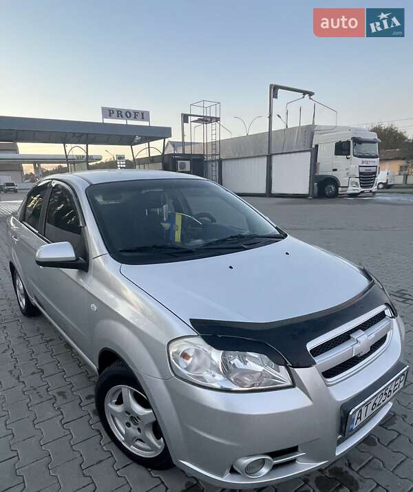 Хетчбек Chevrolet Aveo 2008 в Снятині фото 2 Хетчбек Chevrolet Aveo 2008 в Снятині