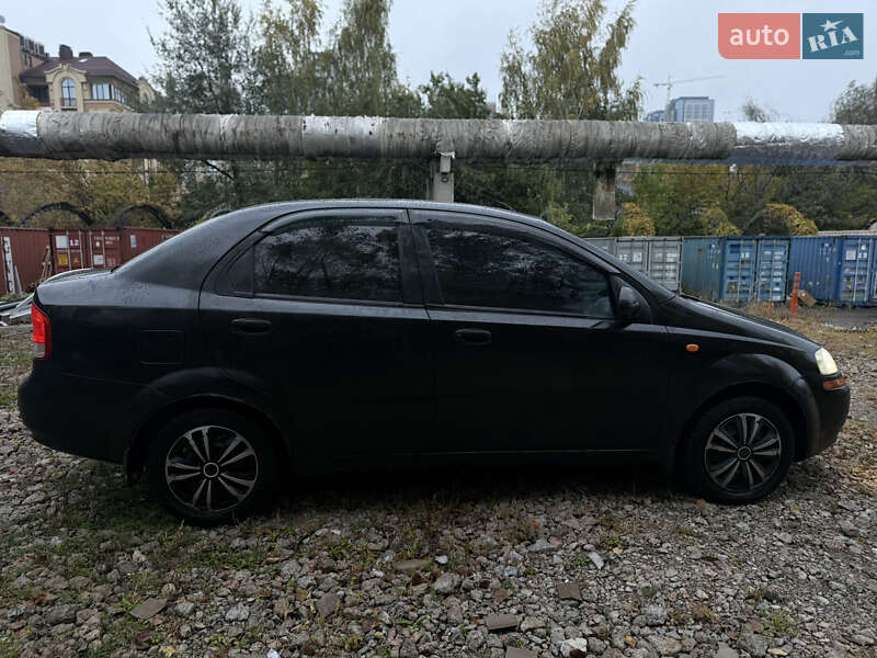 Седан Chevrolet Aveo 2005 в Киеве фото 41 Седан Chevrolet Aveo 2005 в Киеве