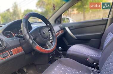Седан Chevrolet Aveo 2006 в  фото 5 Седан Chevrolet Aveo 2006 в