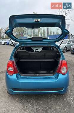 Хетчбек Chevrolet Aveo 2008 в  фото 12 Хетчбек Chevrolet Aveo 2008 в