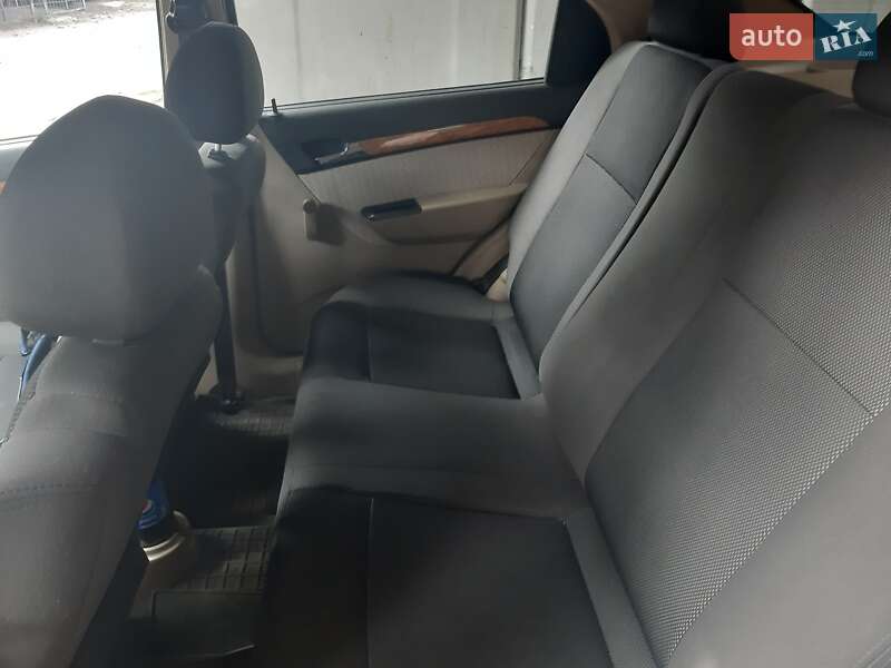 Седан Chevrolet Aveo 2008 в Одессе