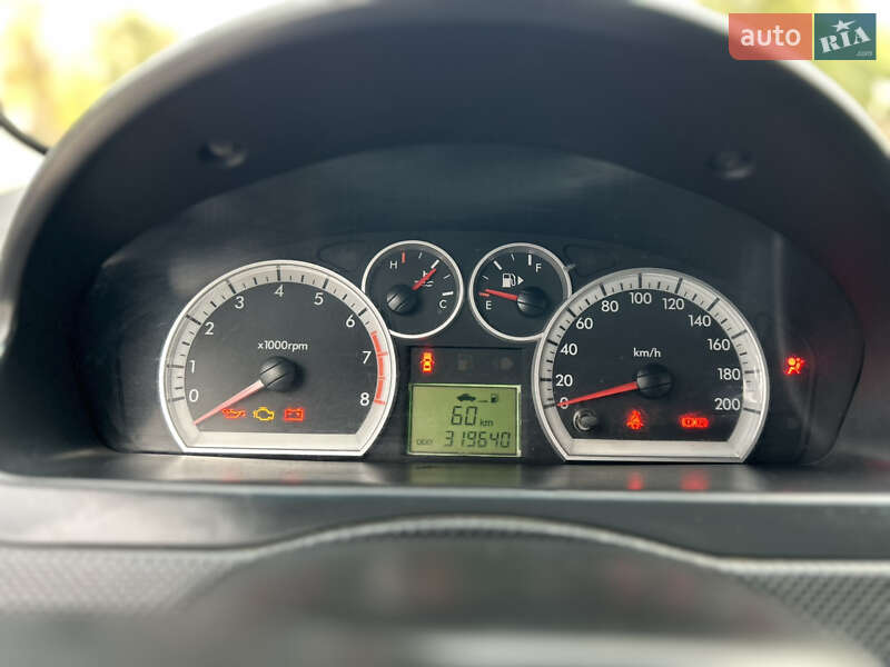 Седан Chevrolet Aveo 2007 в Запоріжжі