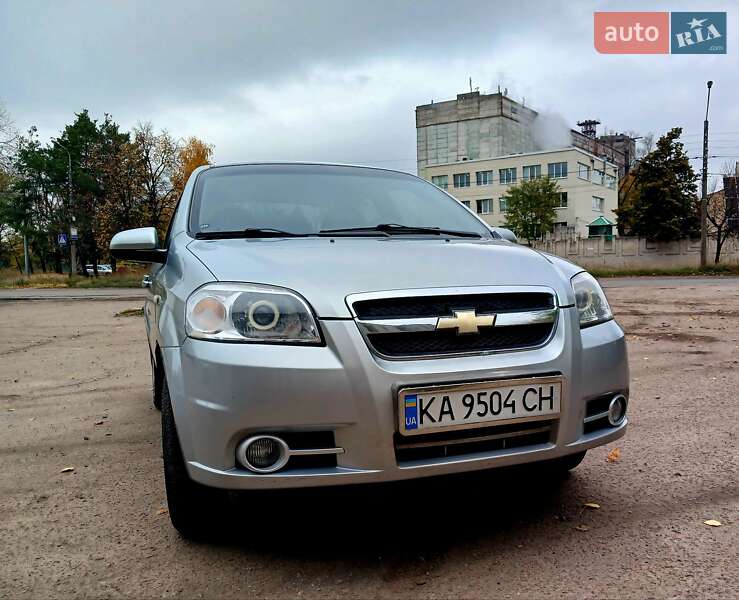 Седан Chevrolet Aveo 2007 в Чернигове