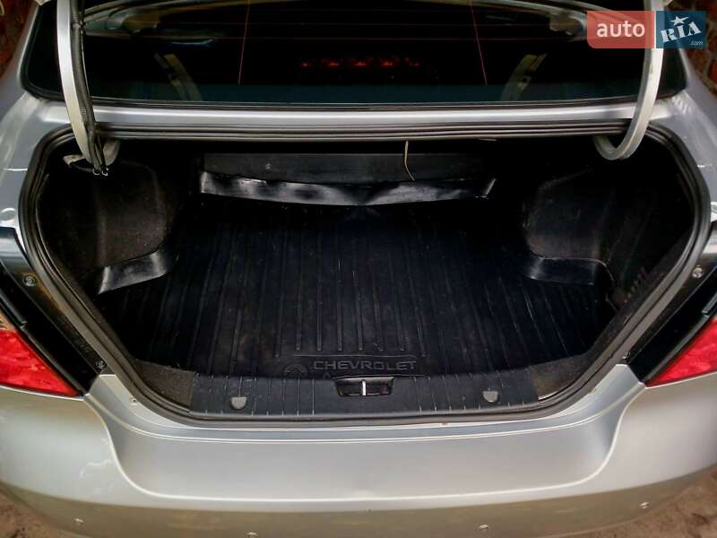 Седан Chevrolet Aveo 2007 в Чернигове