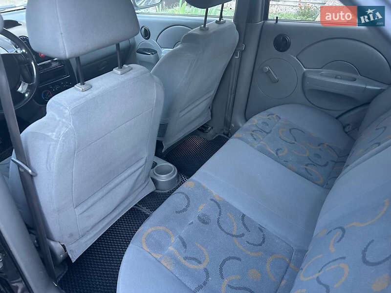 Седан Chevrolet Aveo 2004 в Хмельницком фото 9 Седан Chevrolet Aveo 2004 в Хмельницком