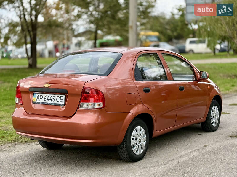 Седан Chevrolet Aveo 2005 в Николаеве фото 5 Седан Chevrolet Aveo 2005 в Николаеве
