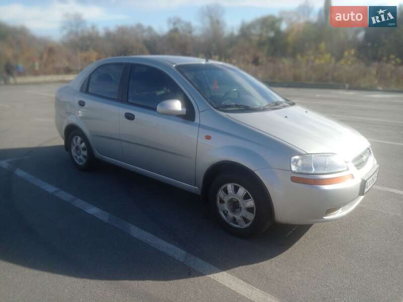 Седан Chevrolet Aveo 2005 в Ірпені фото Седан Chevrolet Aveo 2005 в Ірпені