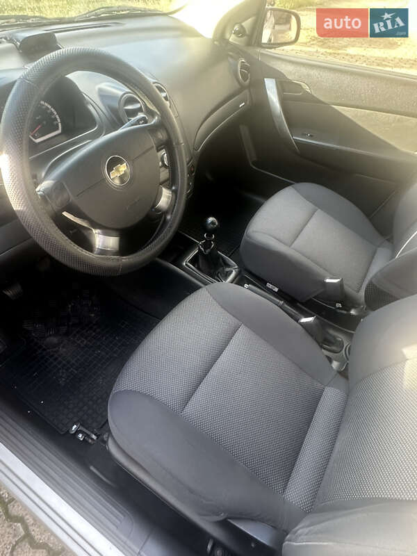 Седан Chevrolet Aveo 2008 в Житомирі
